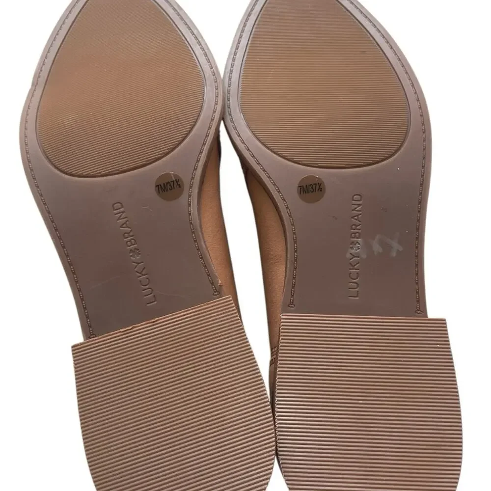 Lucky Brand Macee Tan Leather V Notch Ankle Booties 7 Pointed Toe Low Heel NWOT - Picture 9 of 10